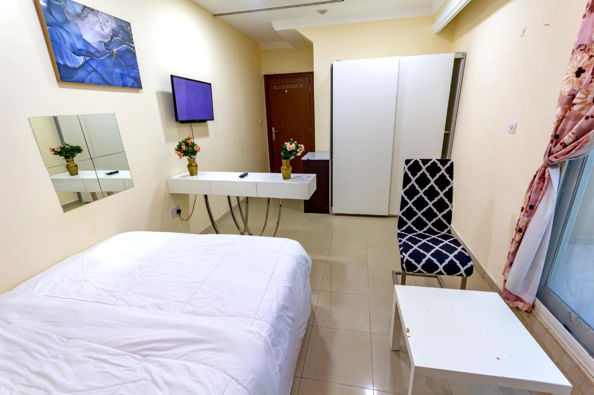 For Girls In Marina Dubai, The Offer Homestay