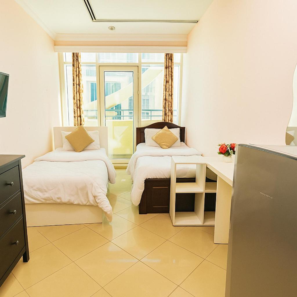 For Girls In Marina Dubai, The Offer * Dubai