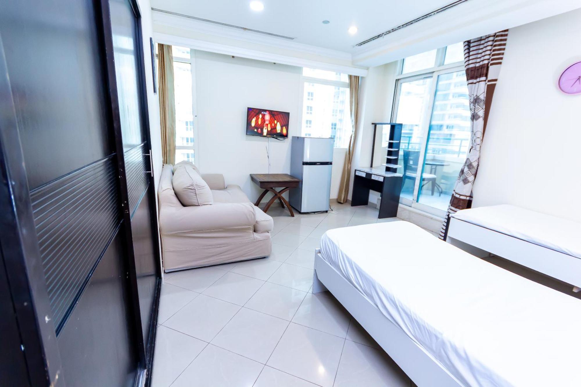 Homestay For Girls In Marina Dubai, The Offer *